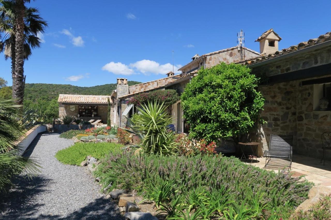 Les Aurochs Bed & Breakfast Grimaud Exterior foto
