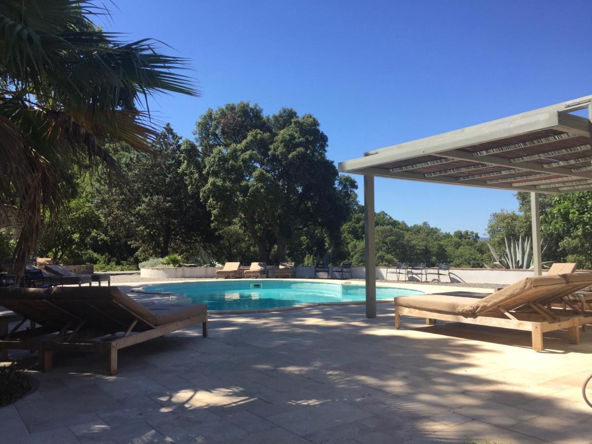 Les Aurochs Bed & Breakfast Grimaud Exterior foto