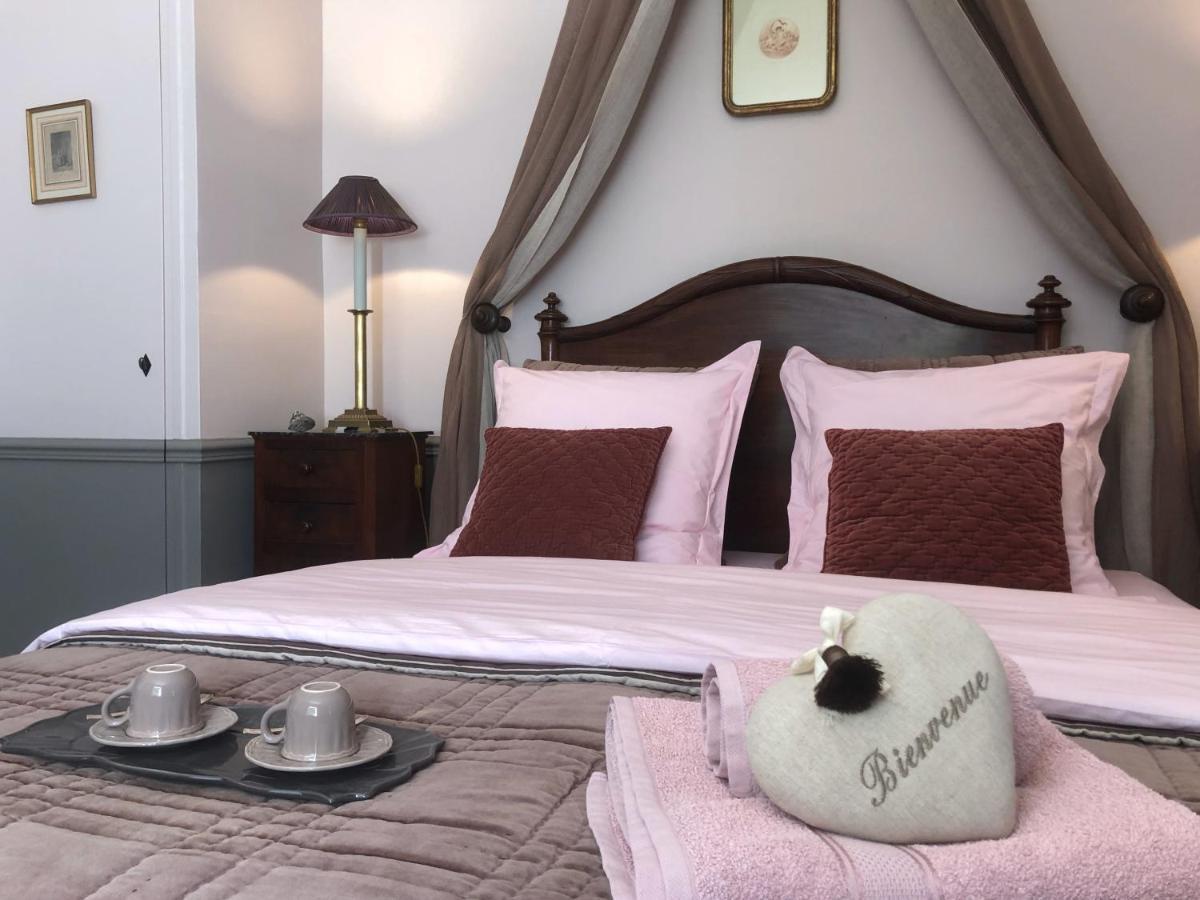 Les Aurochs Bed & Breakfast Grimaud Exterior foto