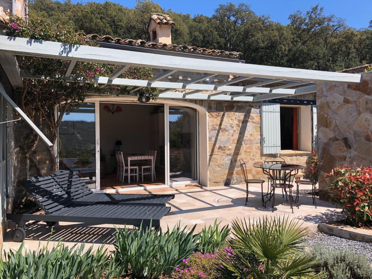 Les Aurochs Bed & Breakfast Grimaud Exterior foto