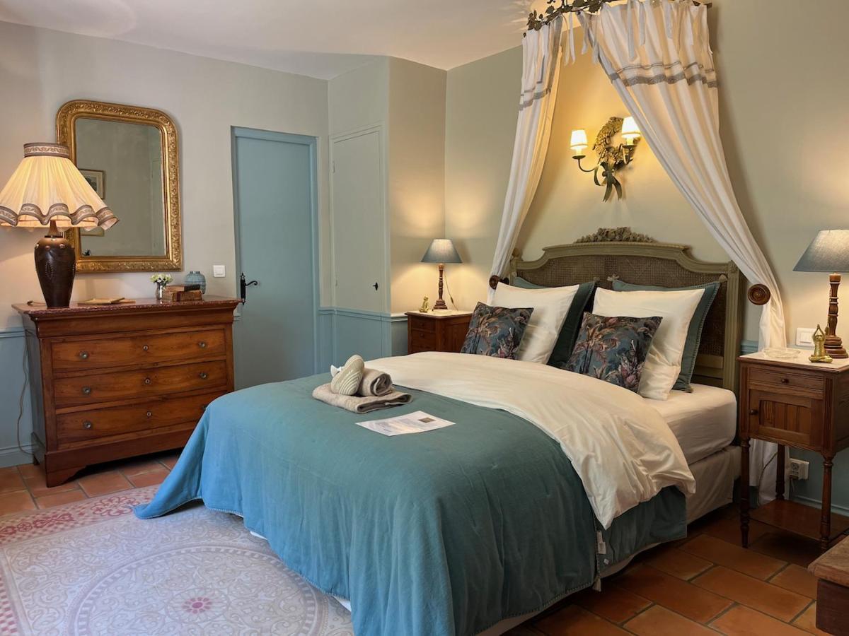Les Aurochs Bed & Breakfast Grimaud Exterior foto