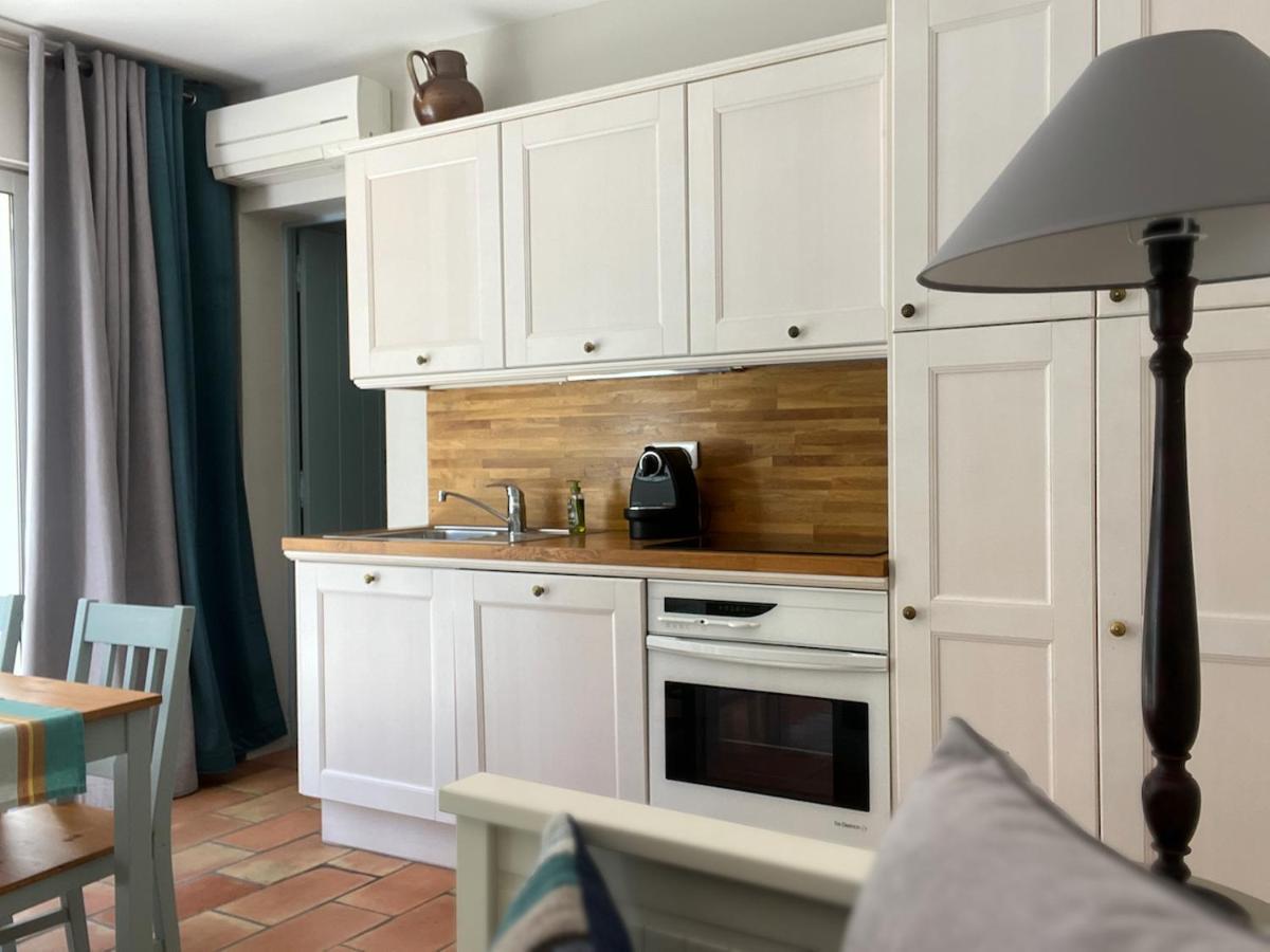 Les Aurochs Bed & Breakfast Grimaud Exterior foto