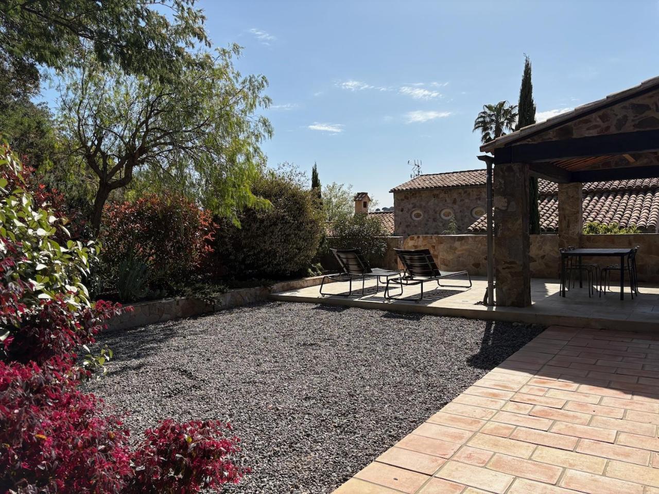Les Aurochs Bed & Breakfast Grimaud Exterior foto